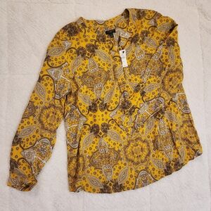 Talbots Petite PXL blouse with a yellow and white paisley pattern NWT